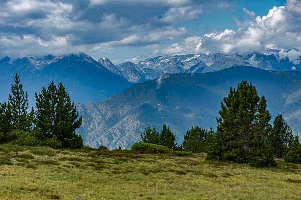 Coll de Tudela, 2240 m : Encantats