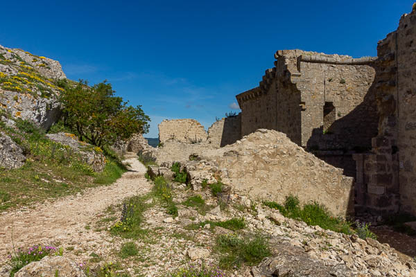 Peyrepertuse : donjon Sant-Jordi